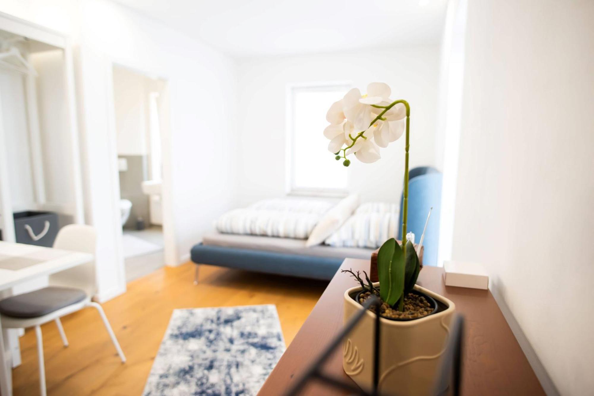 Zentral Gelegenes Apartment Augsburg Ngoại thất bức ảnh